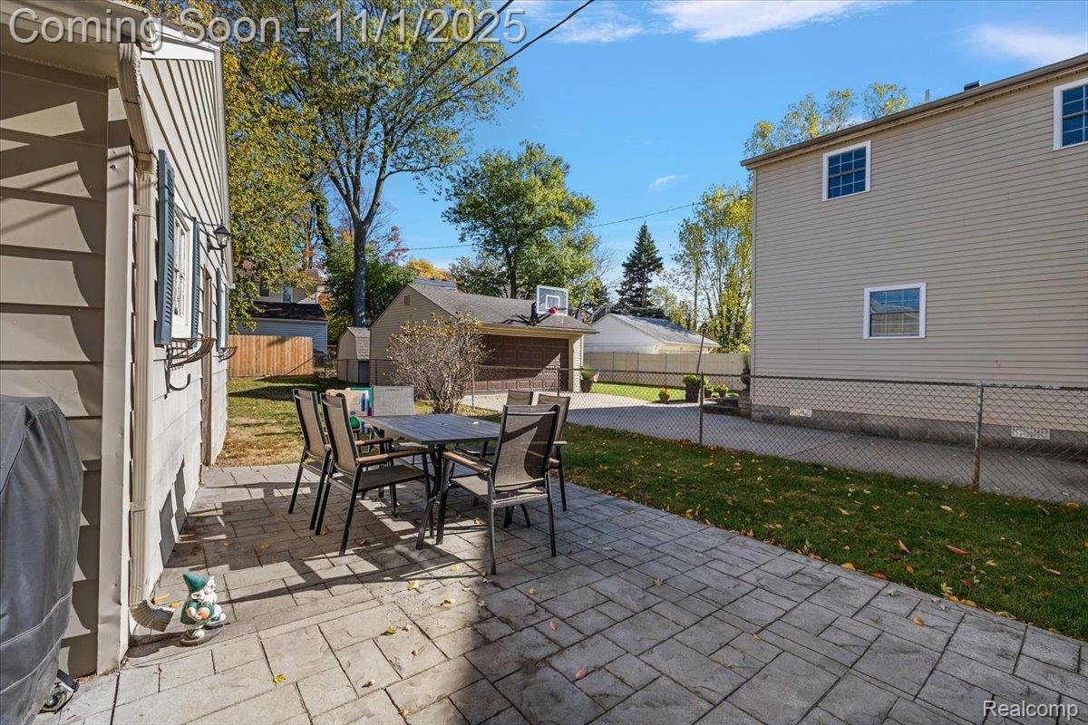 2136 Bonnieview Drive