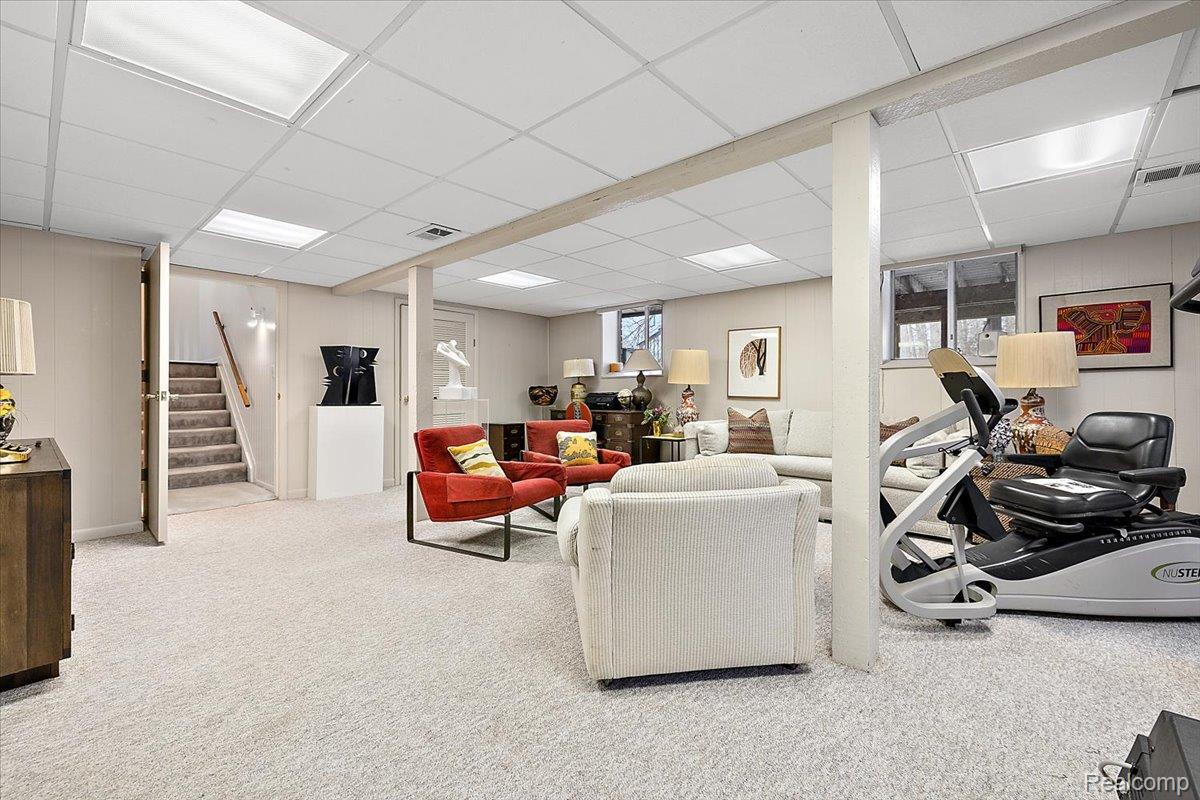 1932 Shore Hill Drive