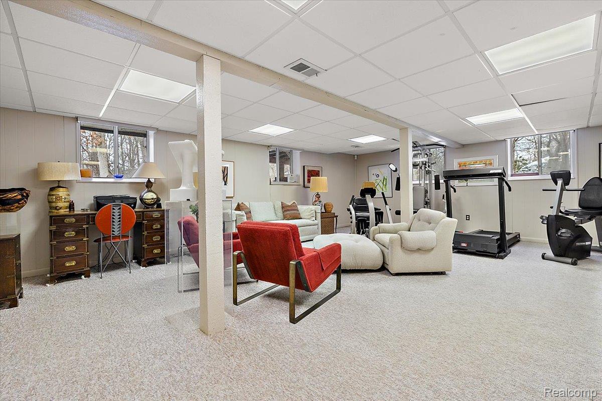 1932 Shore Hill Drive