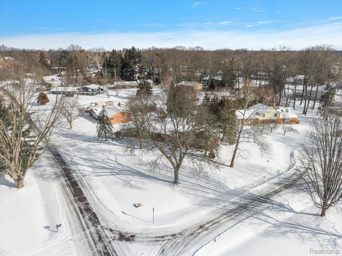 5193 Kellen Lane