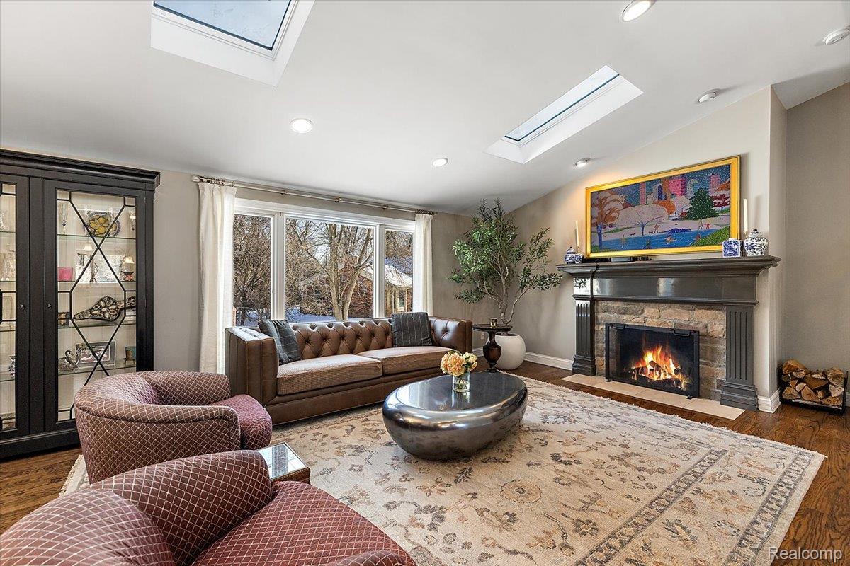 5193 Kellen Lane