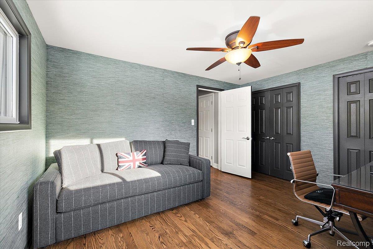 5193 Kellen Lane