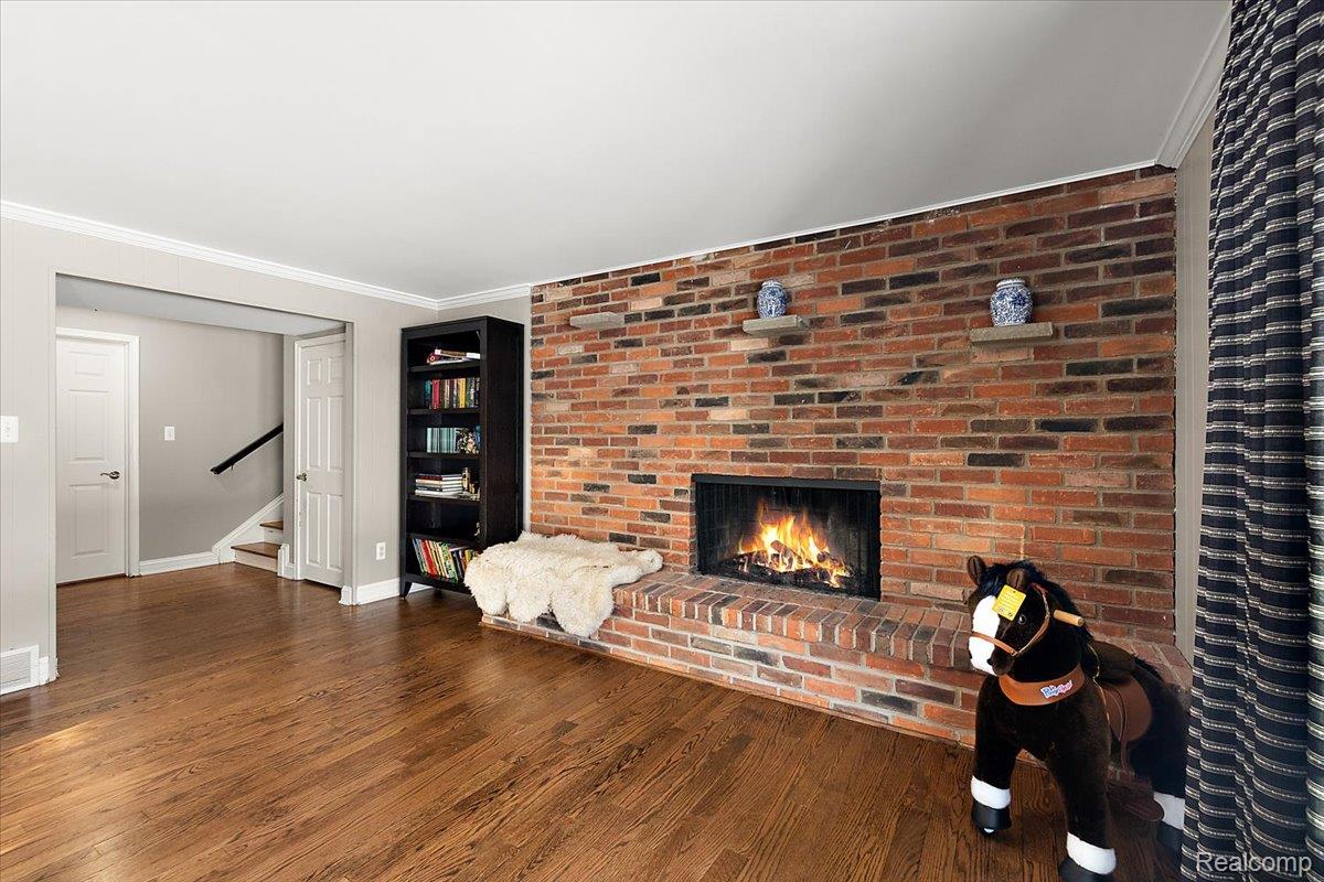 5193 Kellen Lane