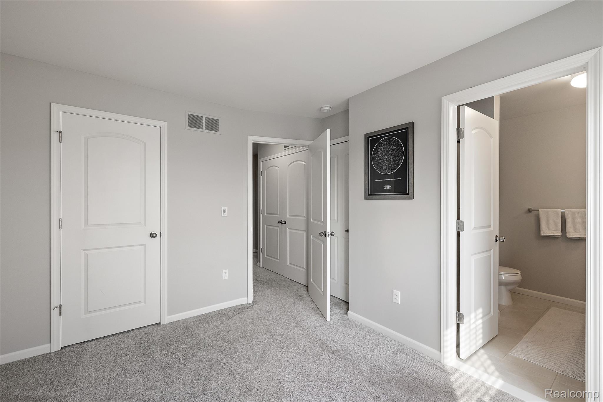 2500 Normandy Road 13