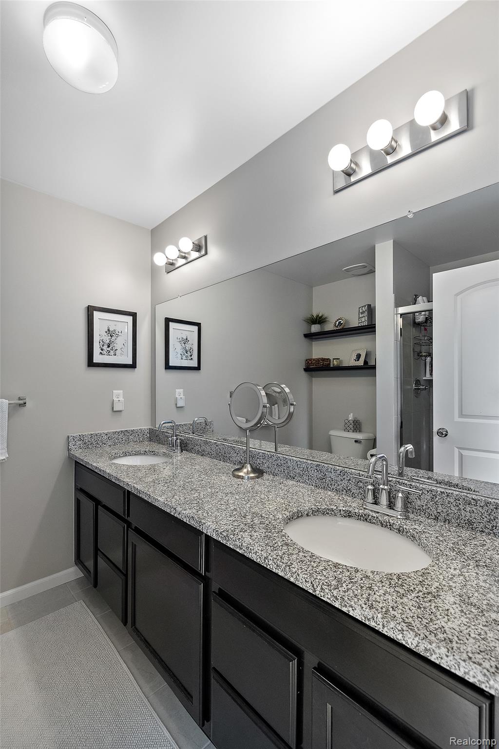 2500 Normandy Road 13