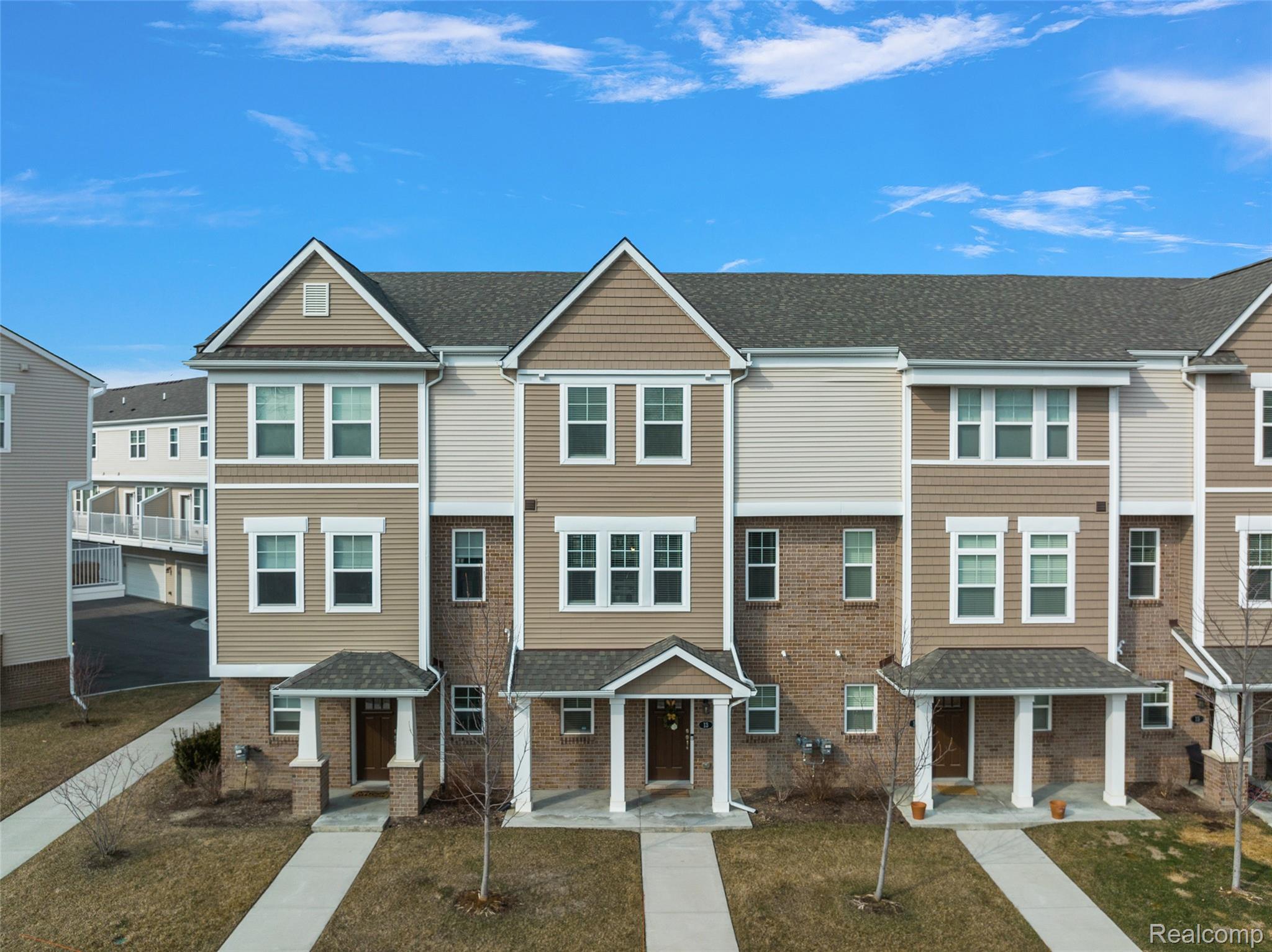 2500 Normandy Road 13