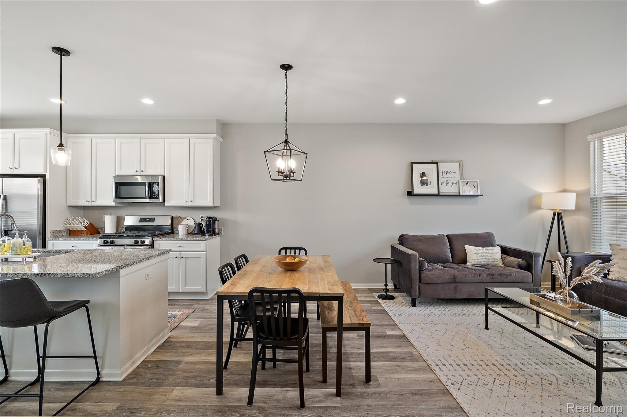 2500 Normandy Road 13