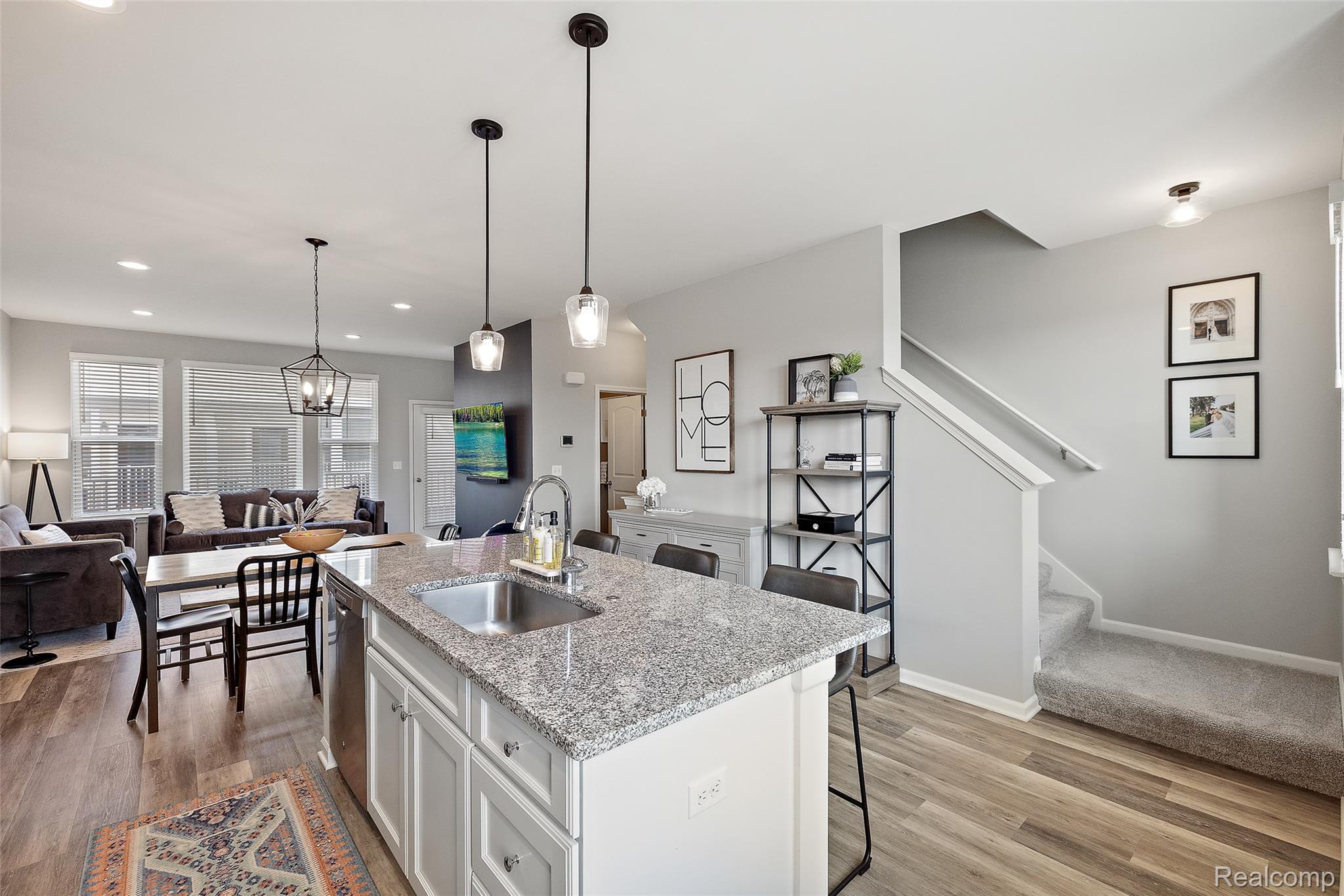 2500 Normandy Road 13