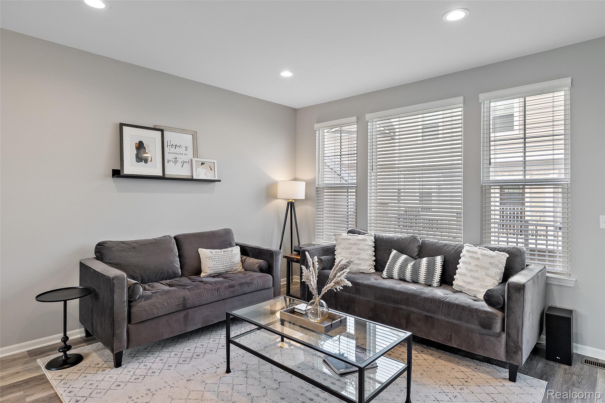 2500 Normandy Road 13