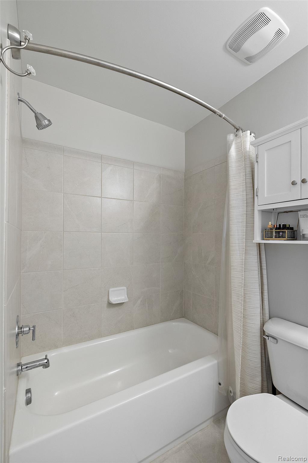 2500 Normandy Road 13