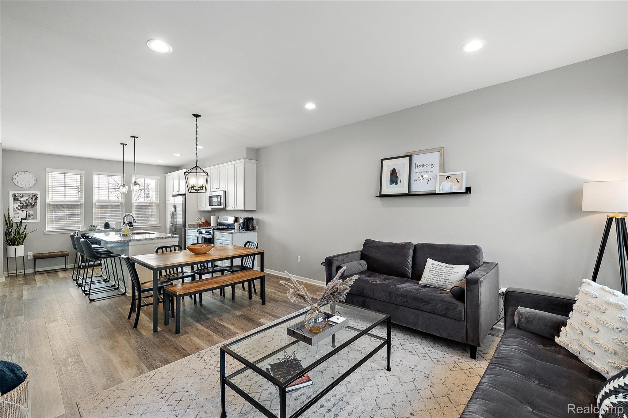 2500 Normandy Road 13