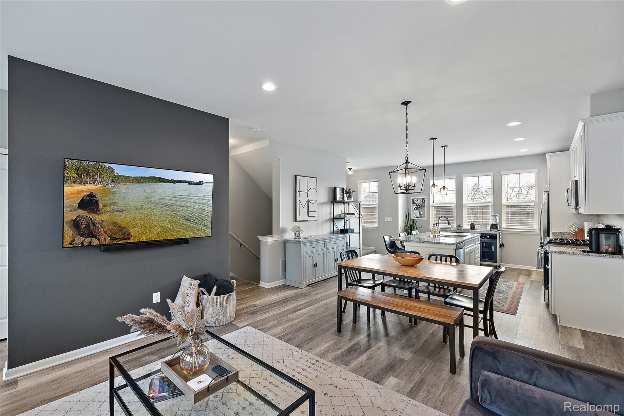 2500 Normandy Road 13