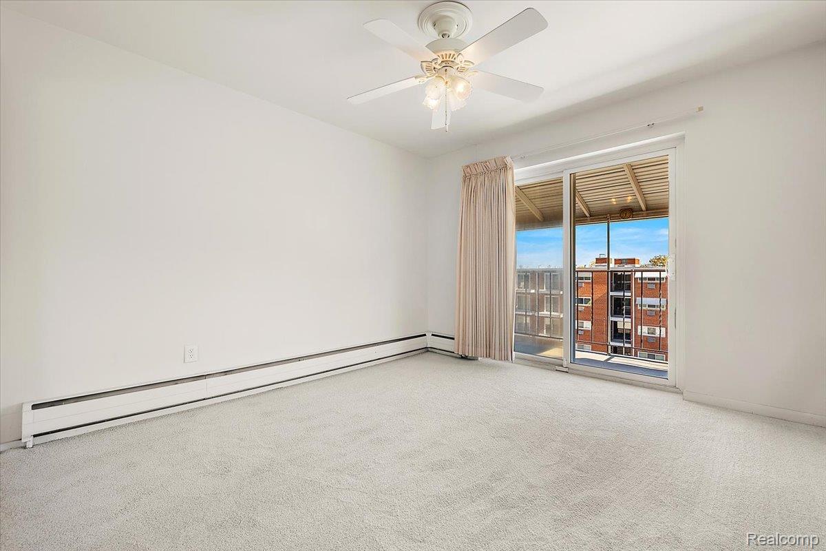 2915 W 13 Mile Road 407