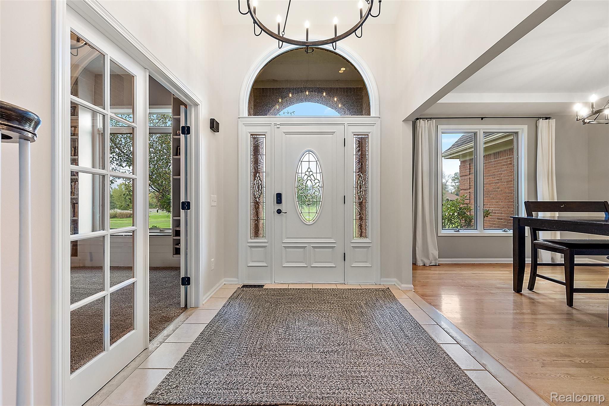 190 Sequoia Lane