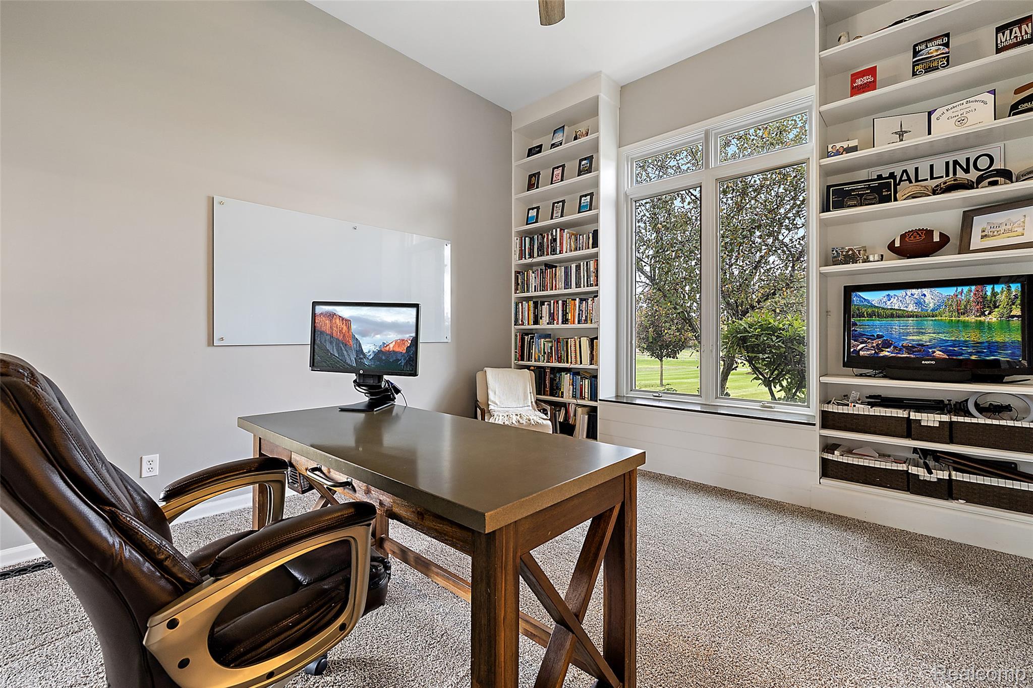 190 Sequoia Lane
