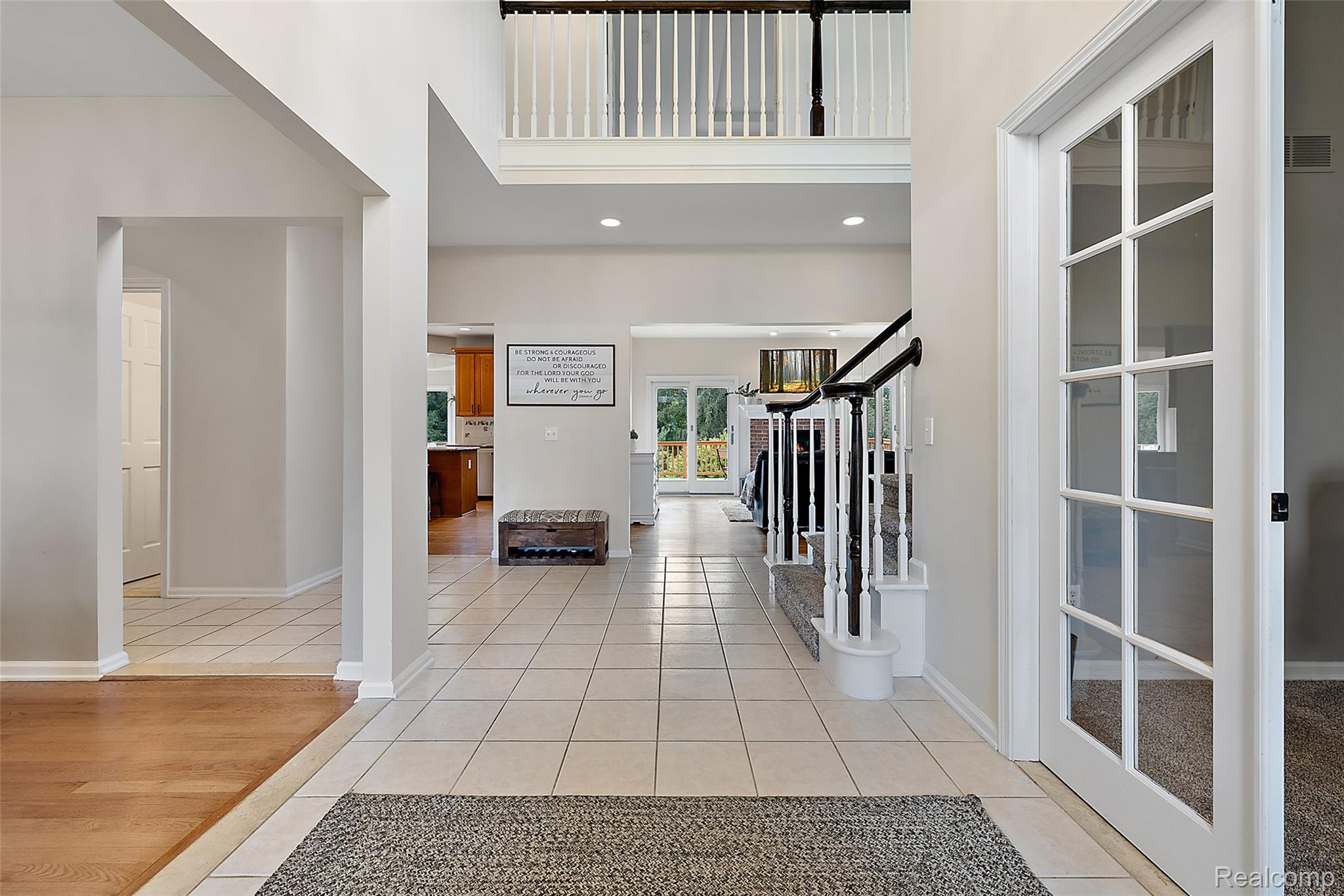 190 Sequoia Lane