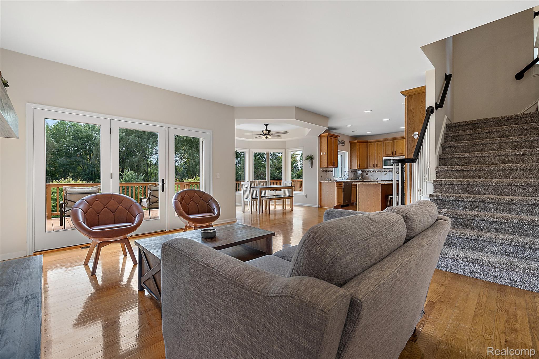 190 Sequoia Lane