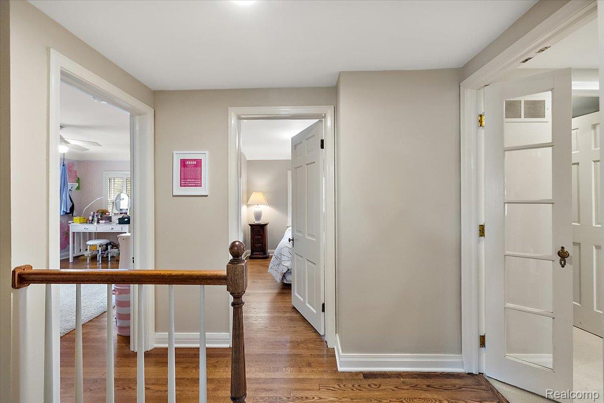 270 Pleasant Street