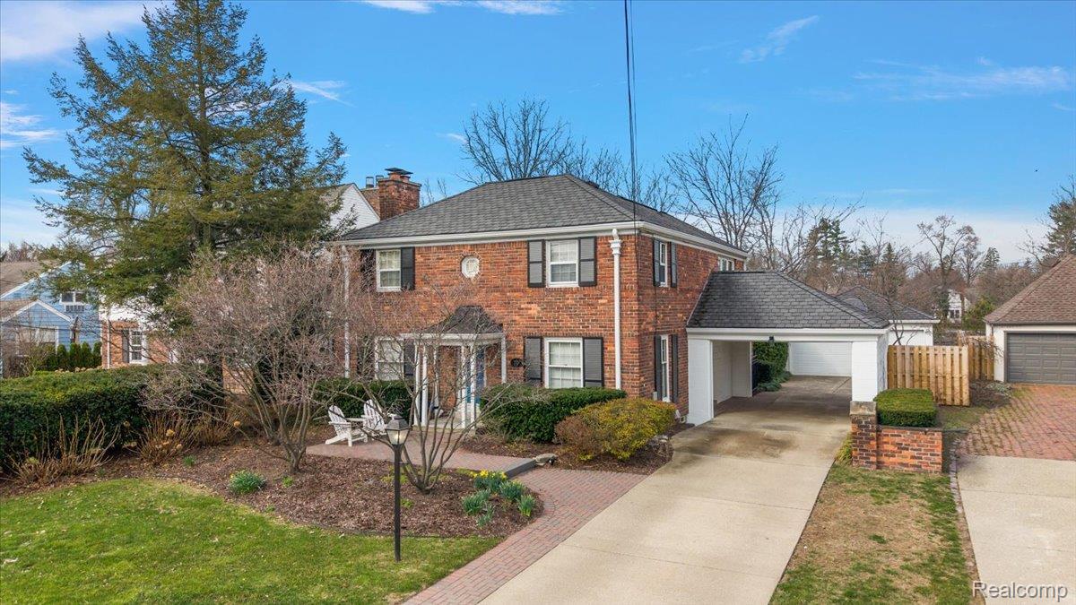 270 Pleasant Street