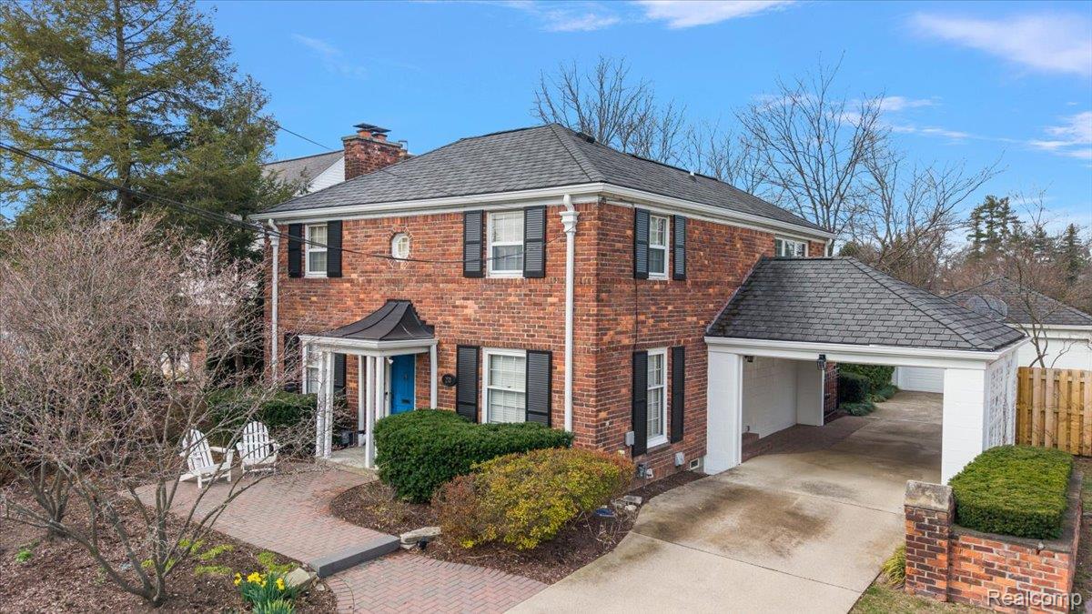 270 Pleasant Street