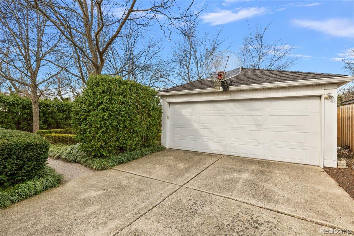 270 Pleasant Street