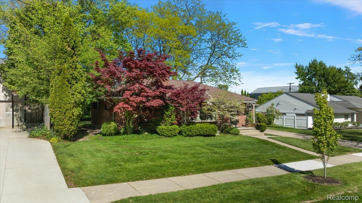 4374 Arden Place
