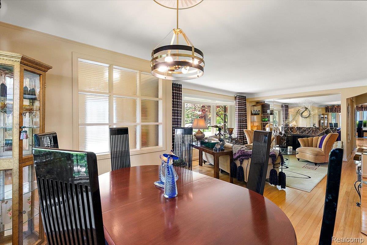 4374 Arden Place