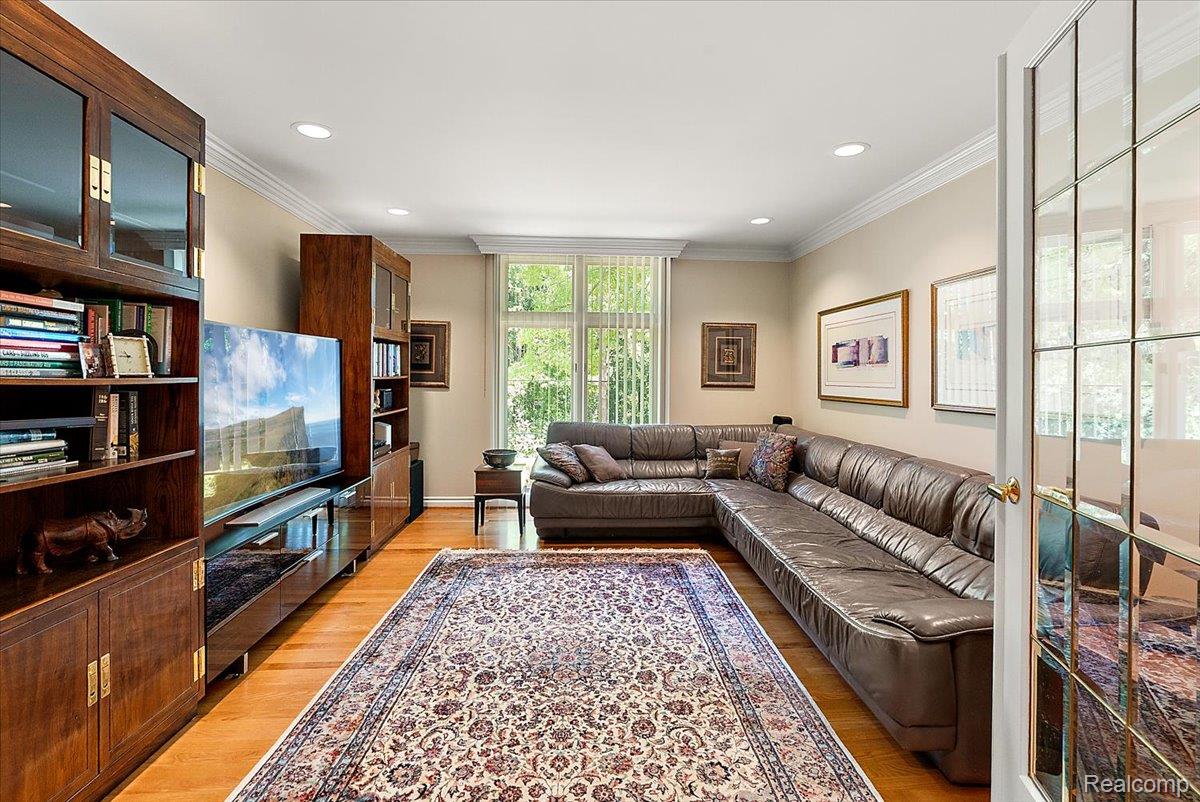 1086 Autumn Lane