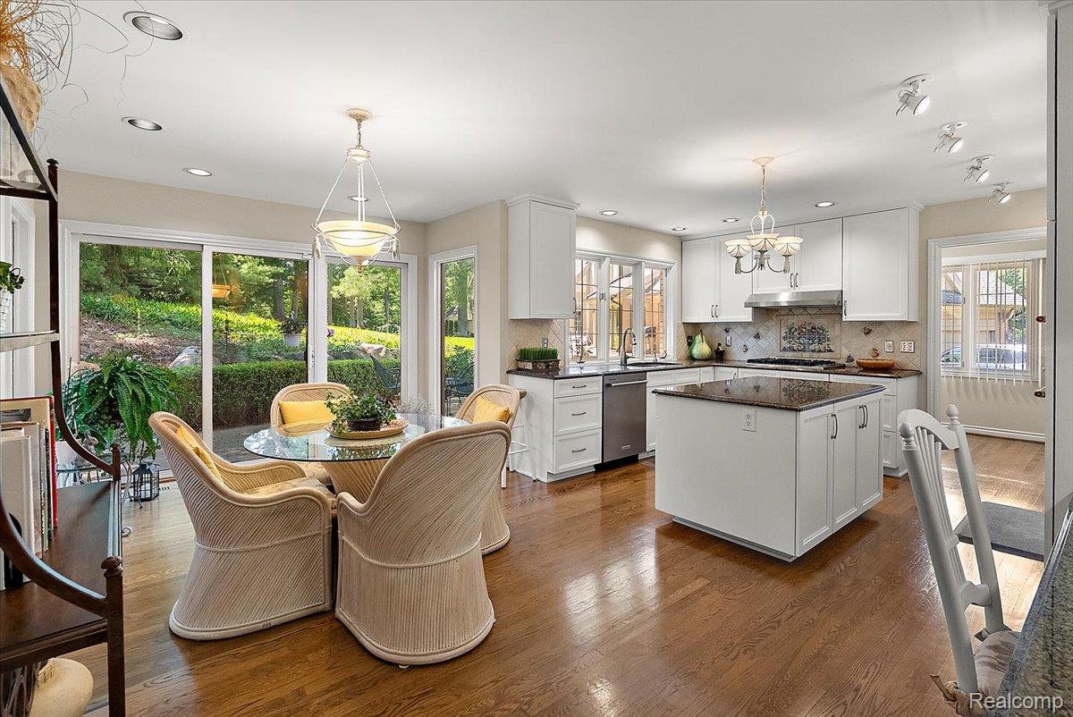 1086 Autumn Lane