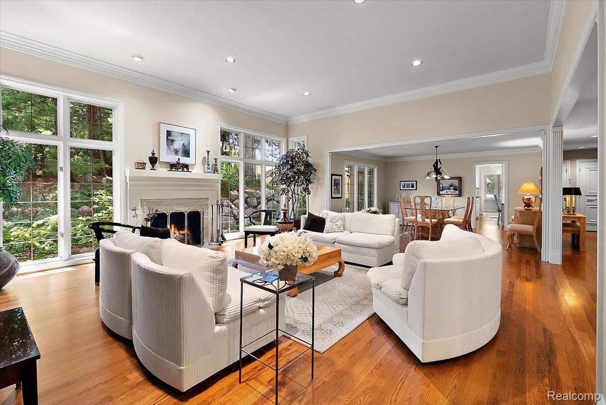 1086 Autumn Lane