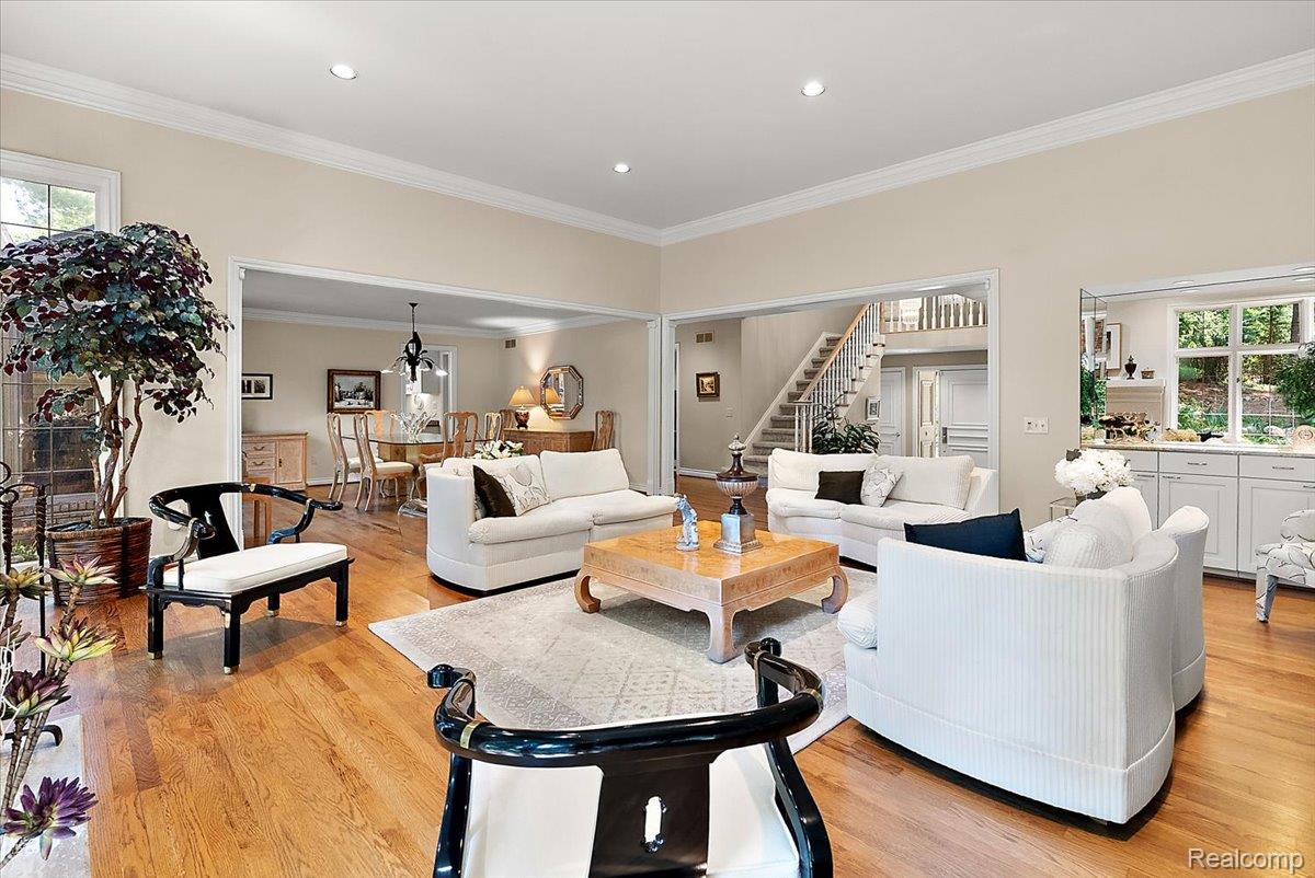 1086 Autumn Lane