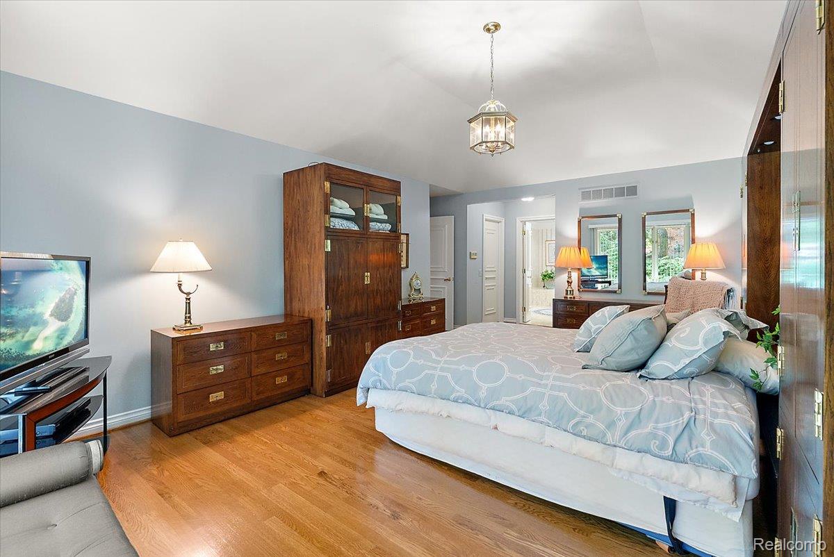 1086 Autumn Lane