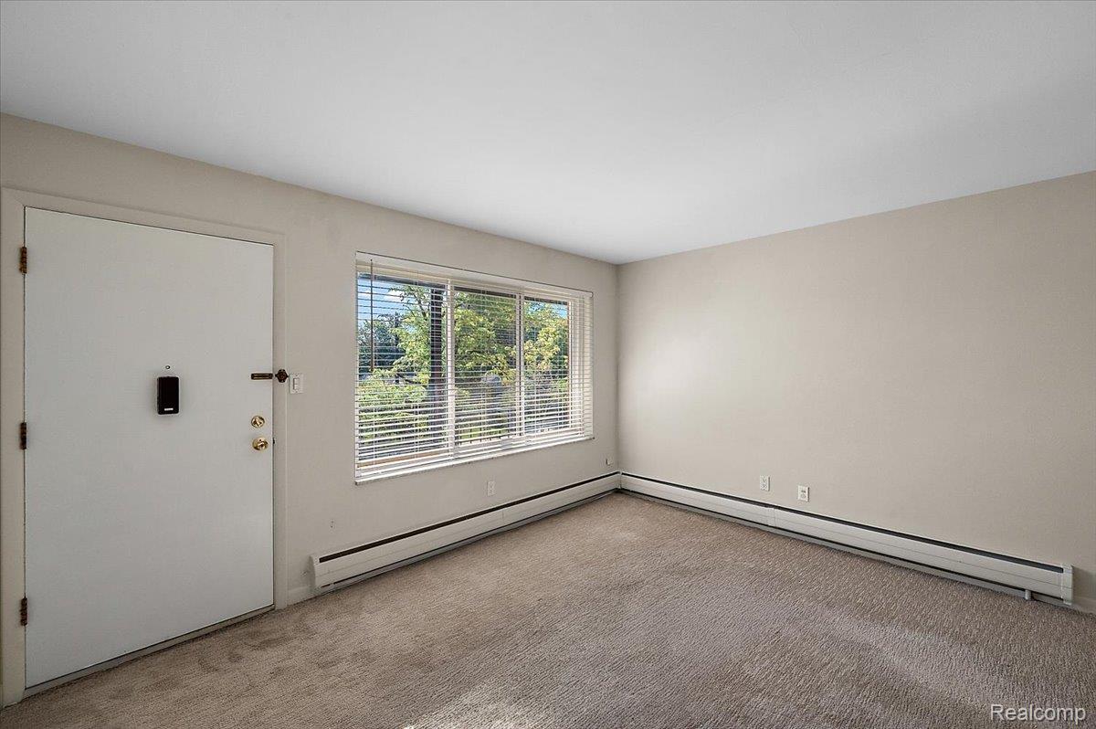 2820 Woodslee Drive