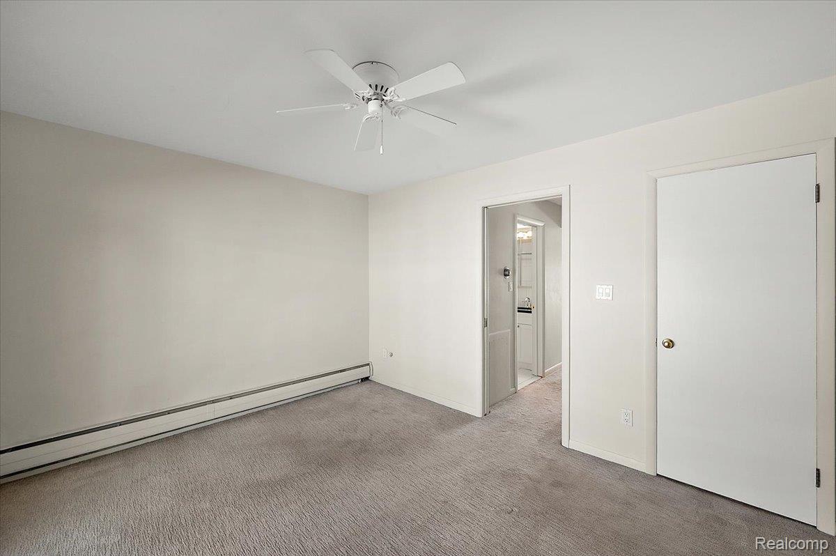 2820 Woodslee Drive