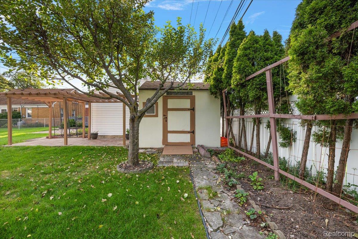2226 Drexel Street
