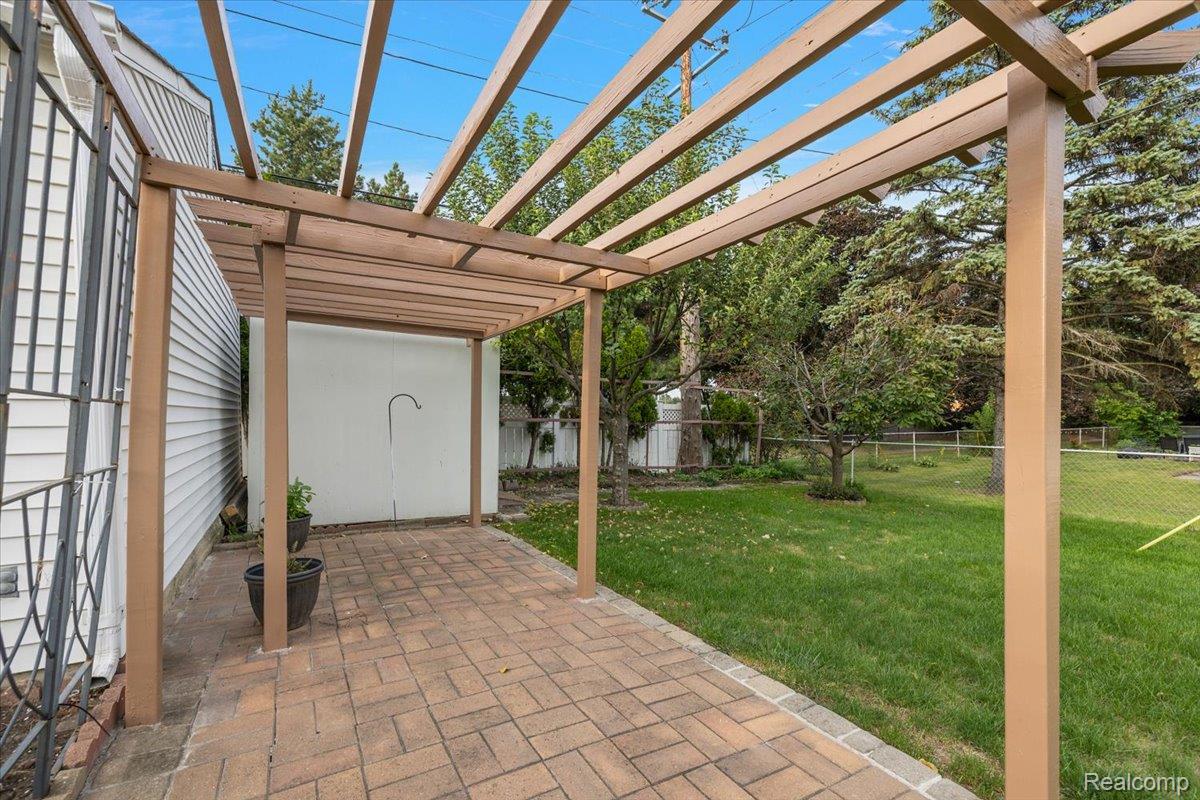 2226 Drexel Street