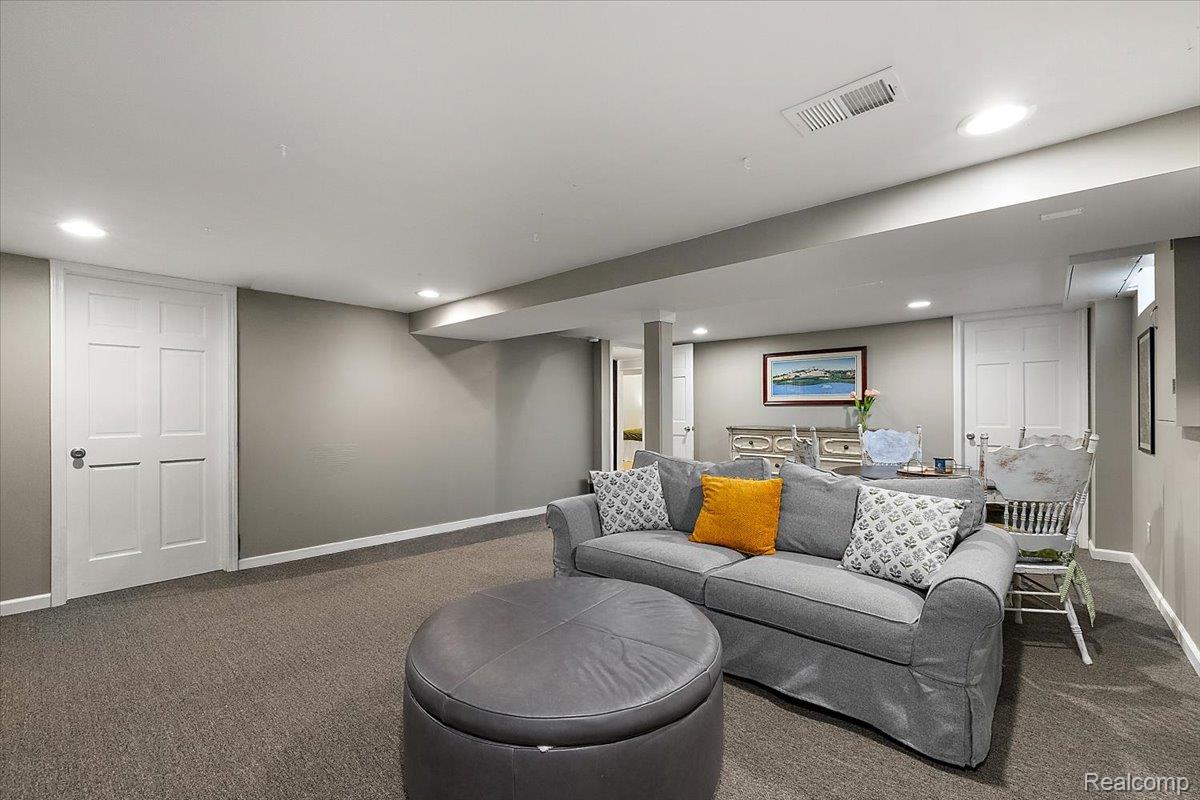 4125 Yorba Linda Boulevard