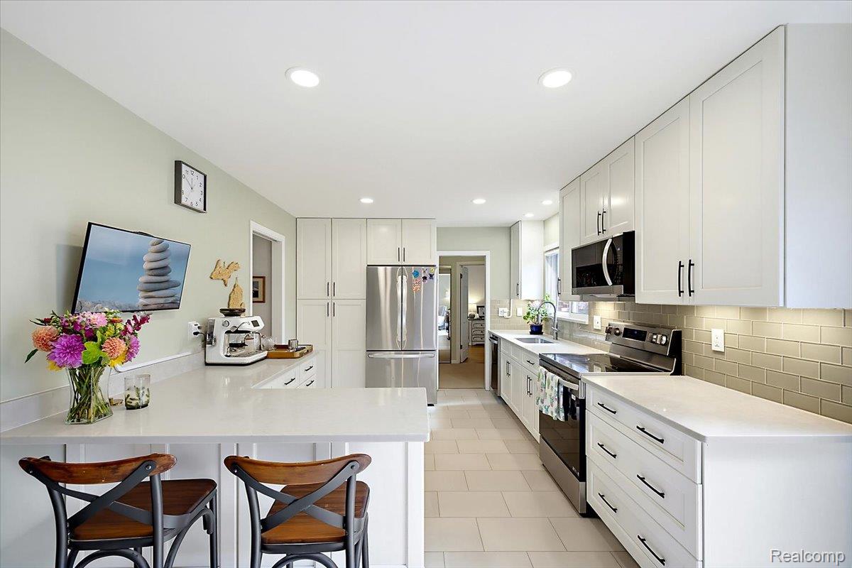 4125 Yorba Linda Boulevard