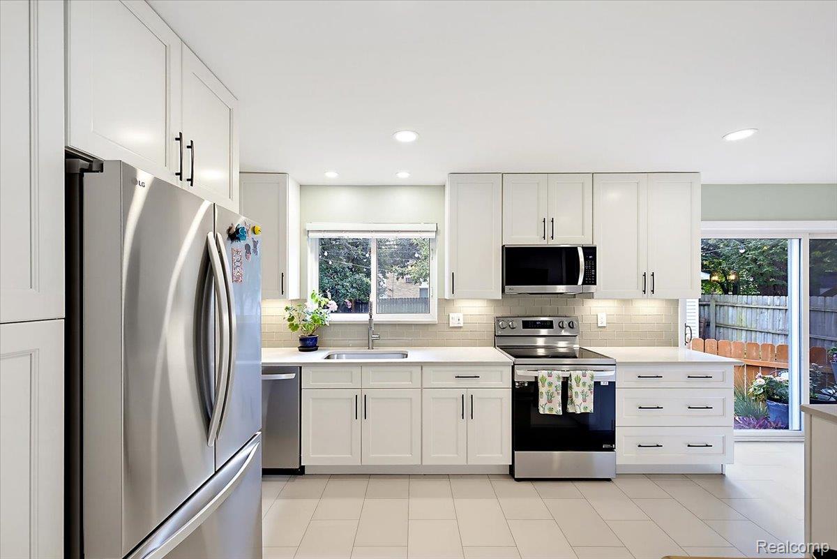 4125 Yorba Linda Boulevard