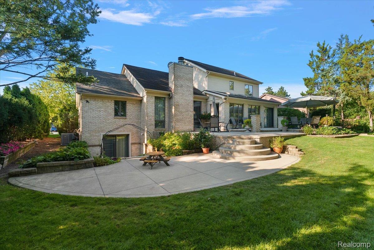 57 Streamview DR