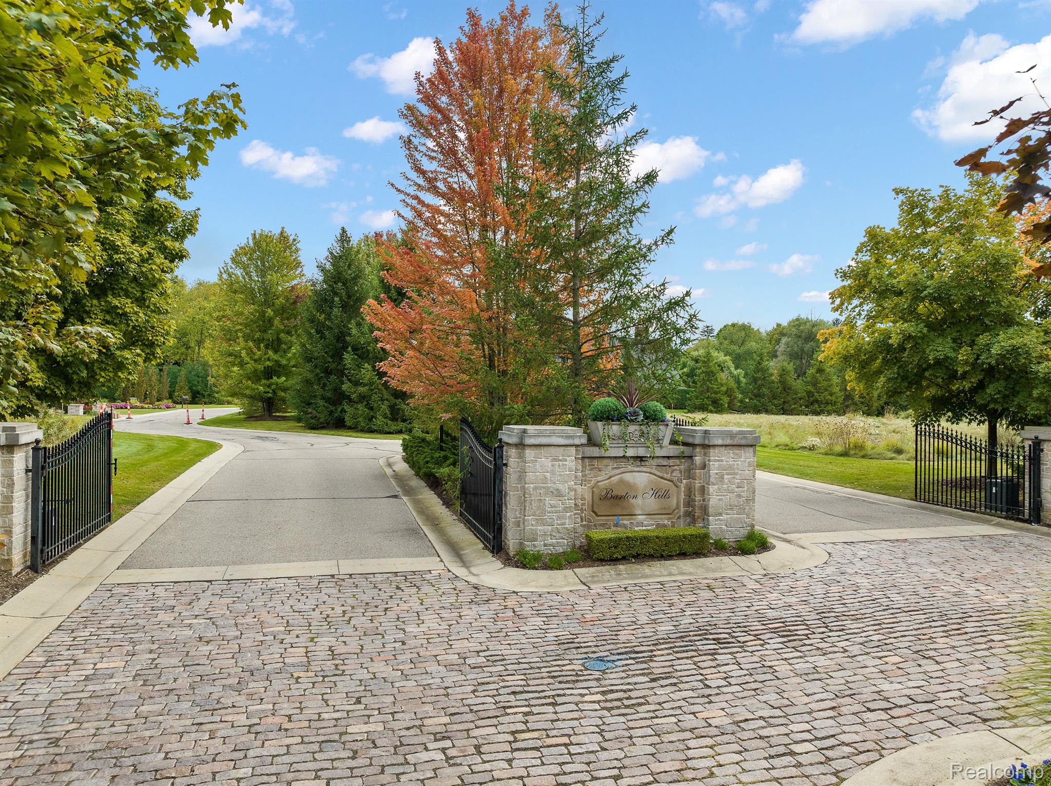 100 BRIDGEVIEW Drive