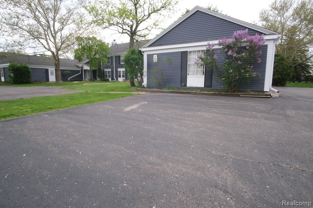 2678 Williamsburg Circle