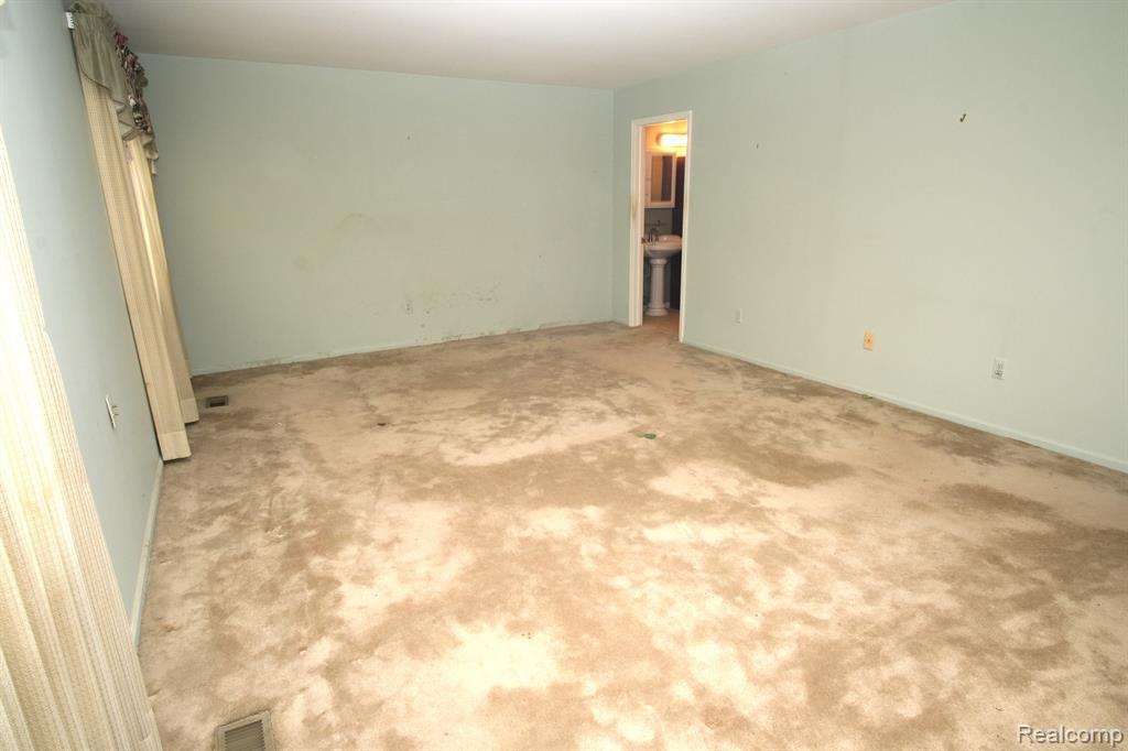 2678 Williamsburg Circle