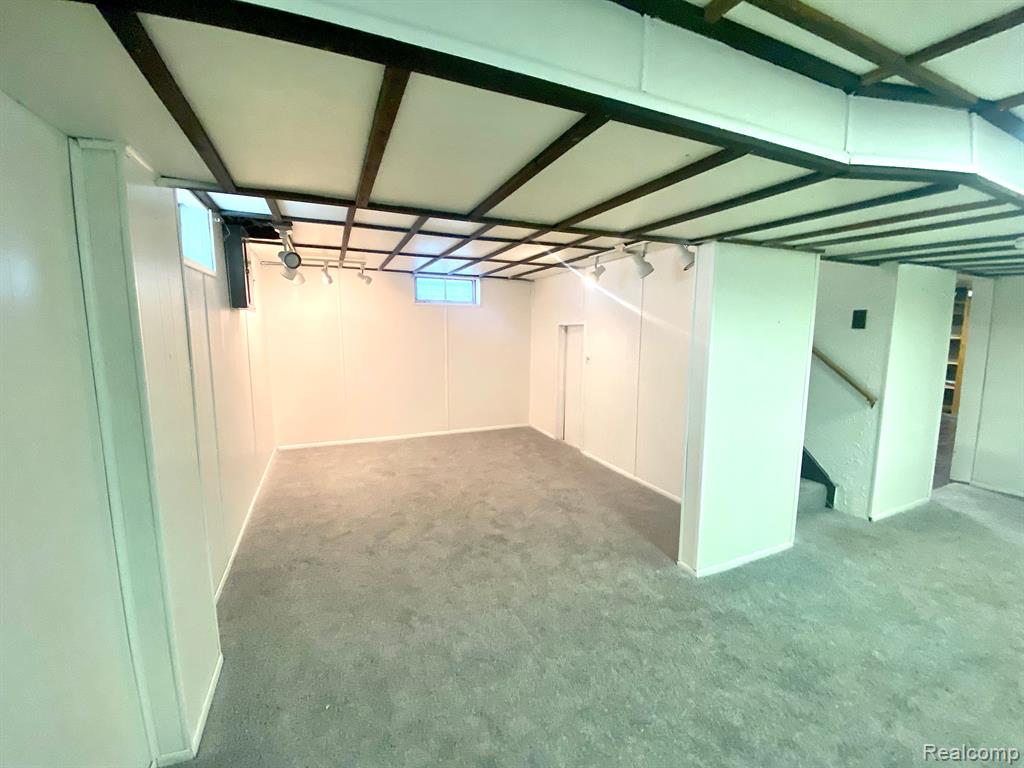 1406 W Marshall Street