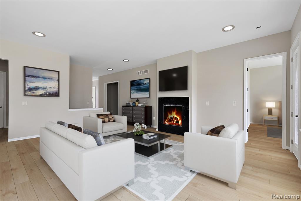 55514 Oak Pointe Unit 3