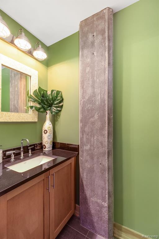 627 W Alexandrine Street # 8