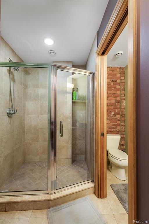 627 W Alexandrine Street # 8