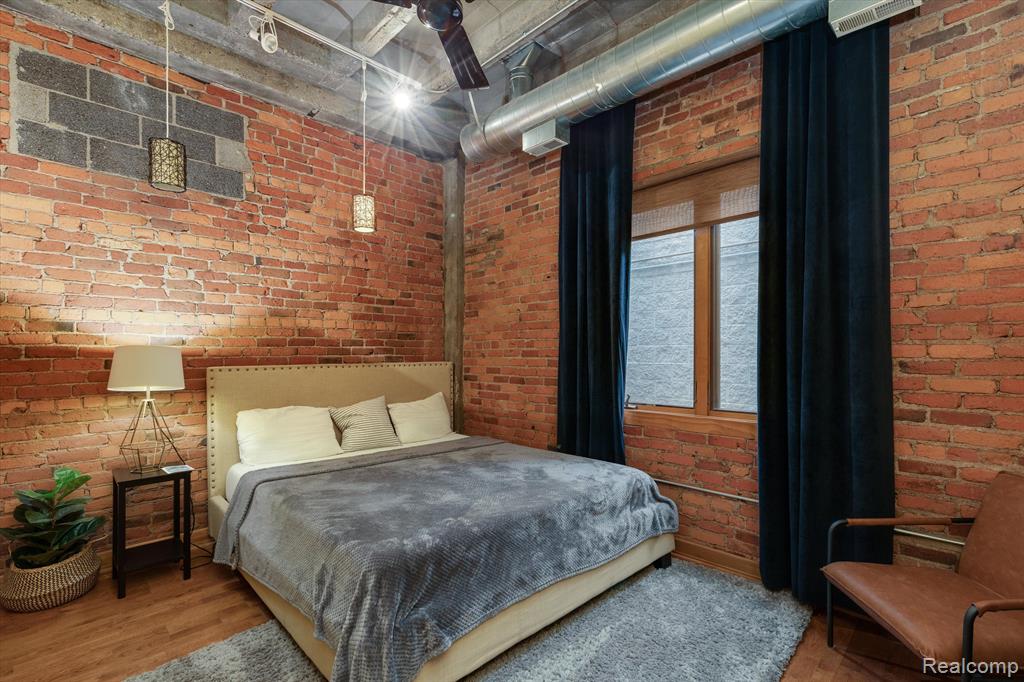 627 W Alexandrine Street # 8