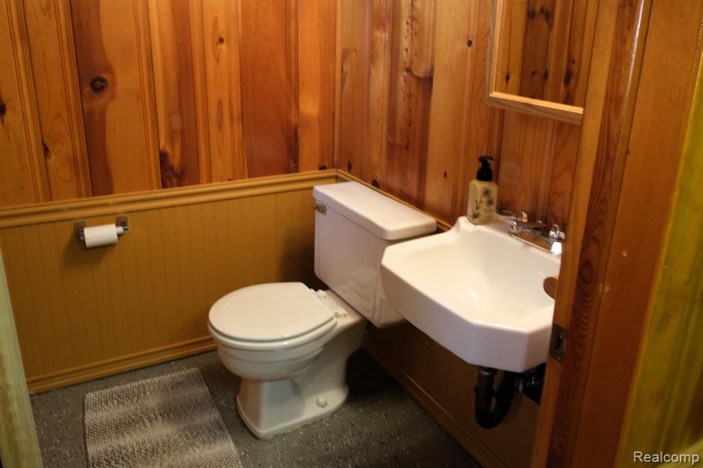 28116 Palmer Boulevard