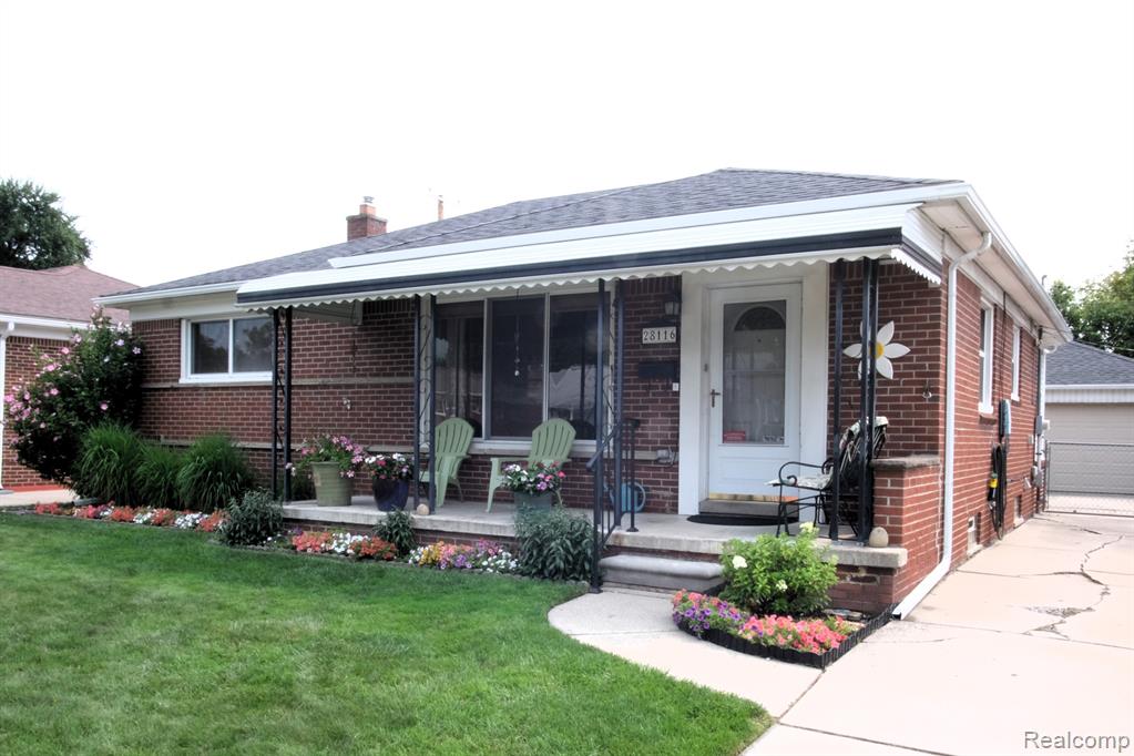 28116 Palmer Boulevard